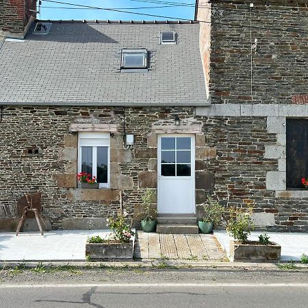 Domaine De La Ville Cherel, Maison En Pierre Pontorson Luaran gambar